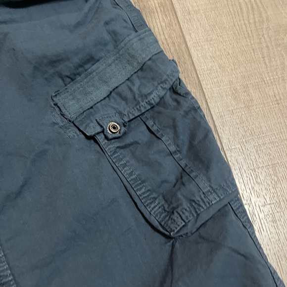🩳NWT Xray Jeans Cargo Shorts🩳 - Picture 2 of 7